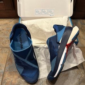 Men’s Nike flyease slip on shoes